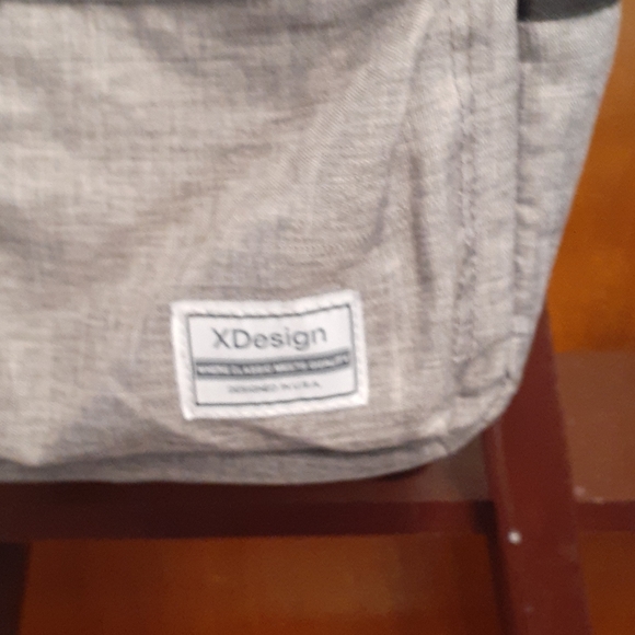 Backpack - Picture 2 of 6